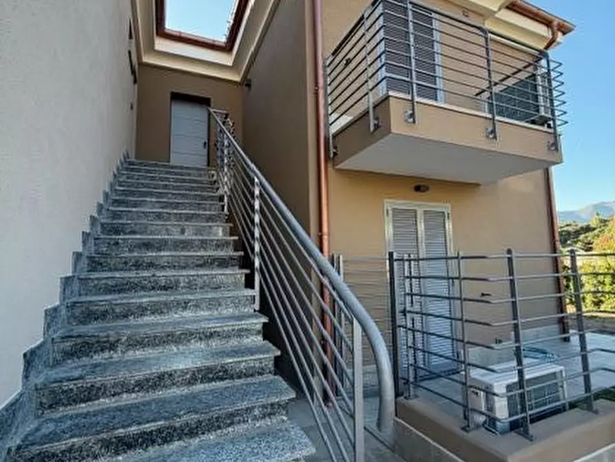 Immagine 33 di Appartamento in vendita  a Loano