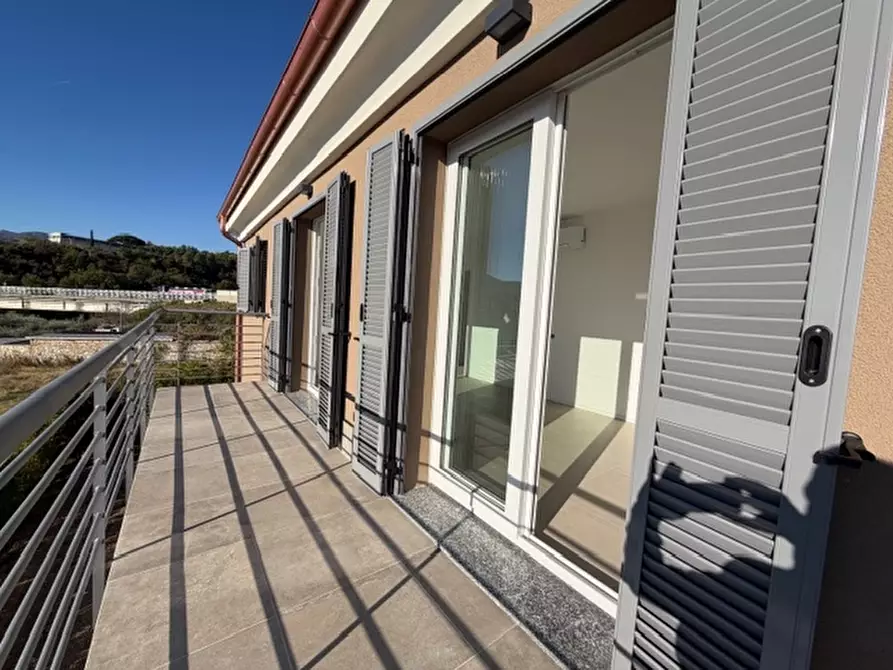 Immagine 6 di Appartamento in vendita  a Loano