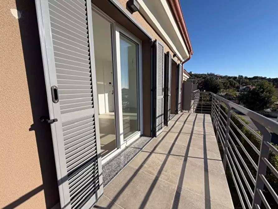 Immagine 7 di Appartamento in vendita  a Loano