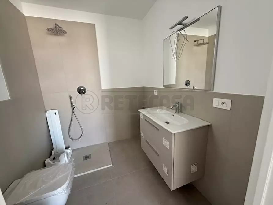 Immagine 18 di Appartamento in vendita  a Loano