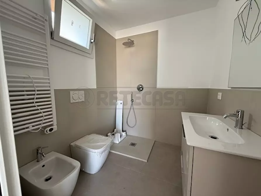 Immagine 19 di Appartamento in vendita  a Loano