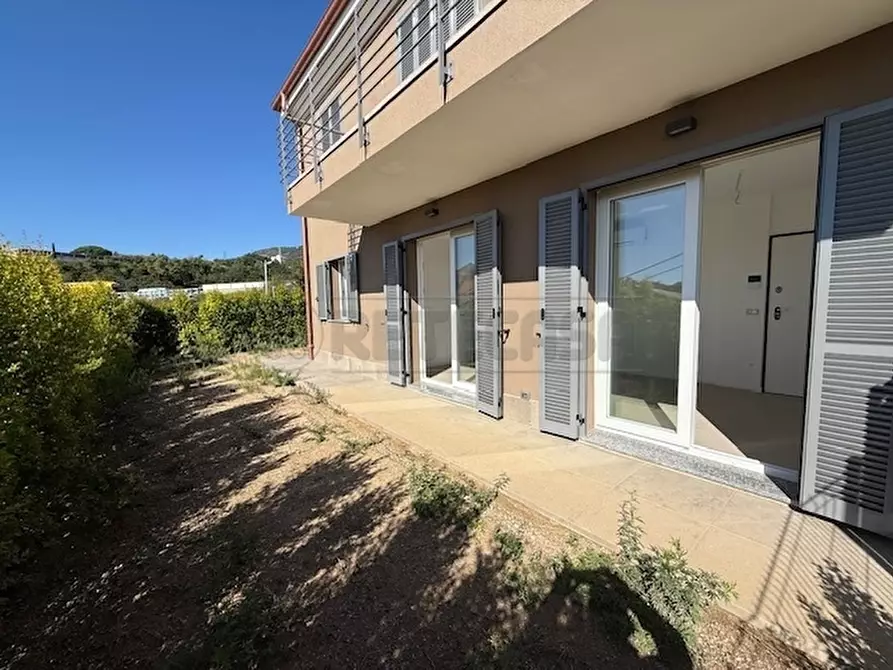 Immagine 27 di Appartamento in vendita  a Loano