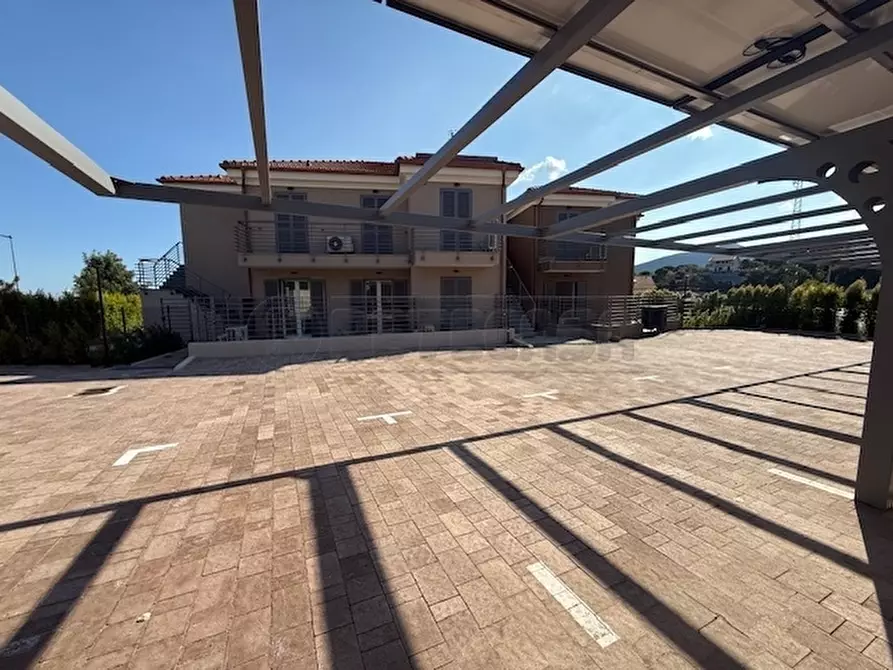 Immagine 31 di Appartamento in vendita  a Loano