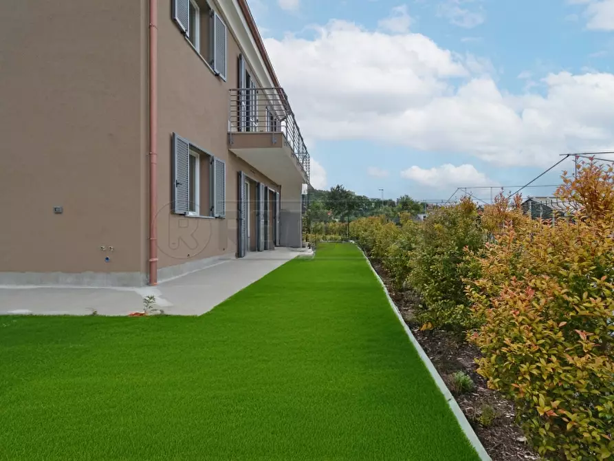 Immagine 10 di Appartamento in vendita  a Loano