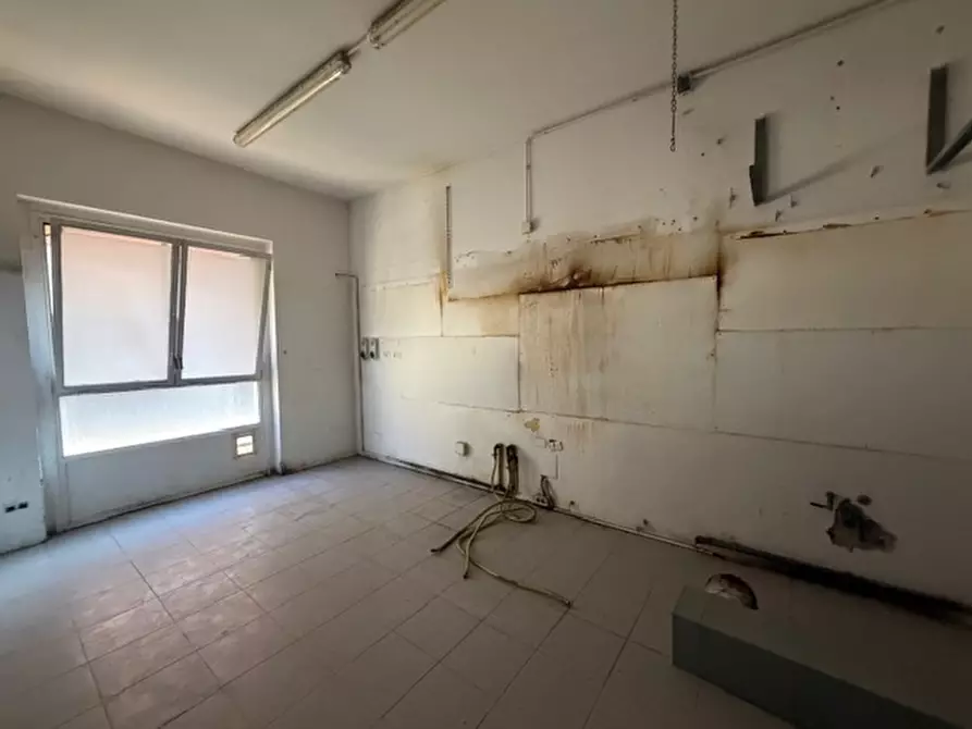 Immagine 14 di Locale commerciale in vendita  in PIAZZA GIUSEPPE NOVELLO 8 a Codogno