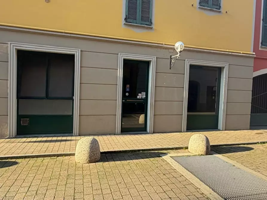 Immagine 5 di Locale commerciale in vendita  in PIAZZA GIUSEPPE NOVELLO 8 a Codogno