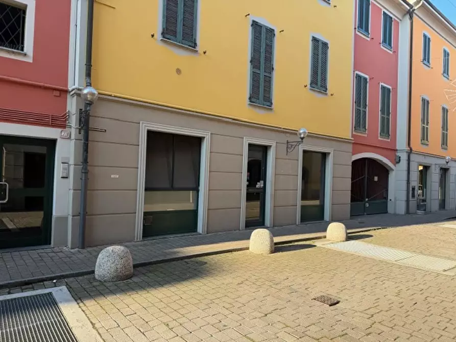 Immagine 7 di Locale commerciale in vendita  in PIAZZA GIUSEPPE NOVELLO 8 a Codogno
