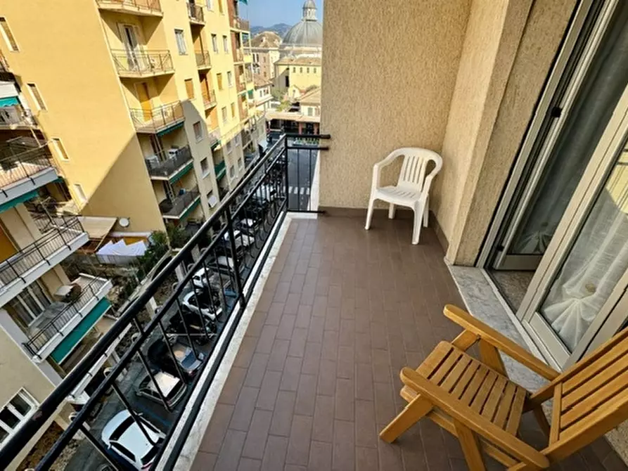 Immagine 19 di Appartamento in vendita  a Loano