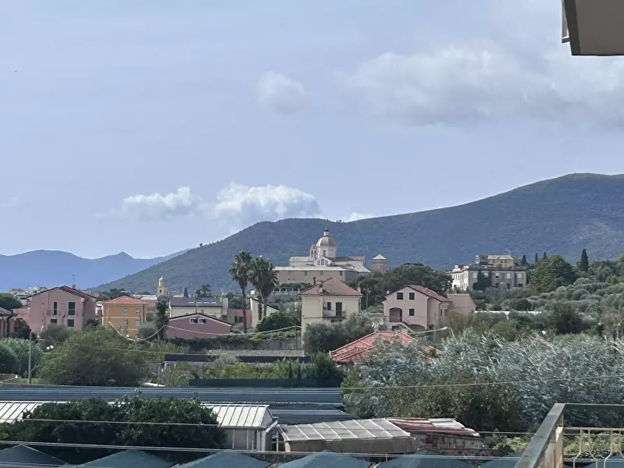 Immagine 23 di Appartamento in vendita  a Pietra Ligure