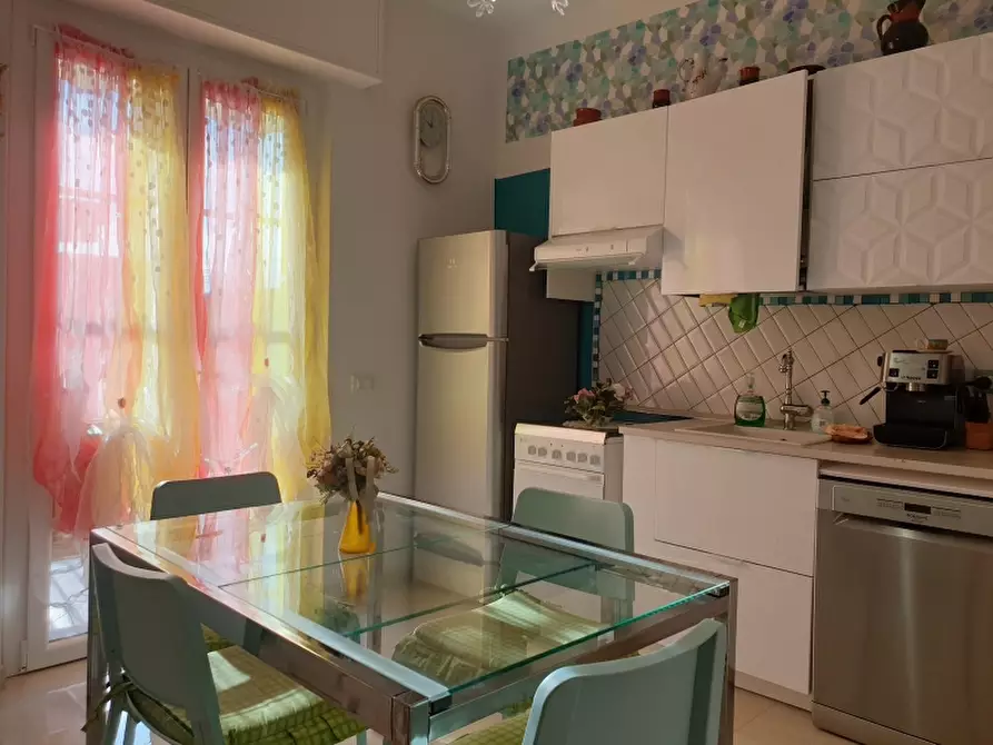 Immagine 13 di Appartamento in vendita  a Pietra Ligure