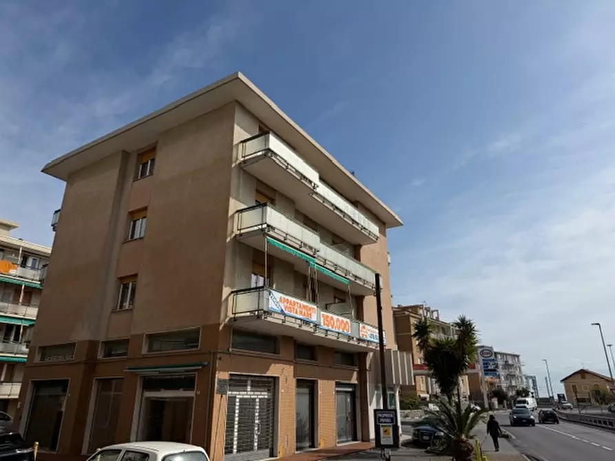 Immagine 20 di Monolocale in vendita  a Pietra Ligure