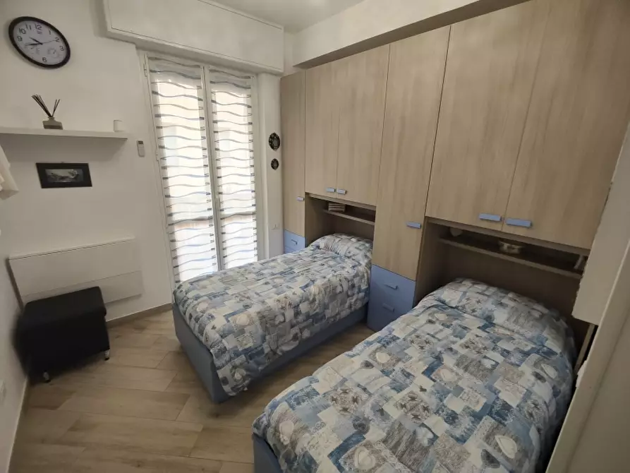 Immagine 3 di Appartamento in vendita  a Finale Ligure