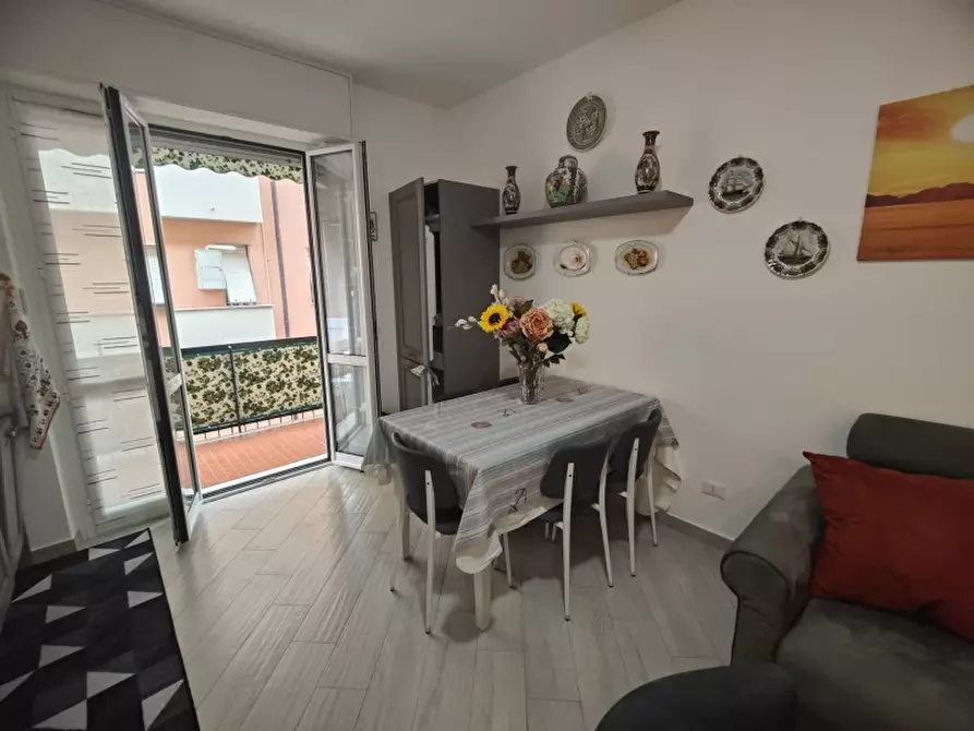 Immagine 1 di Appartamento in vendita  a Finale Ligure