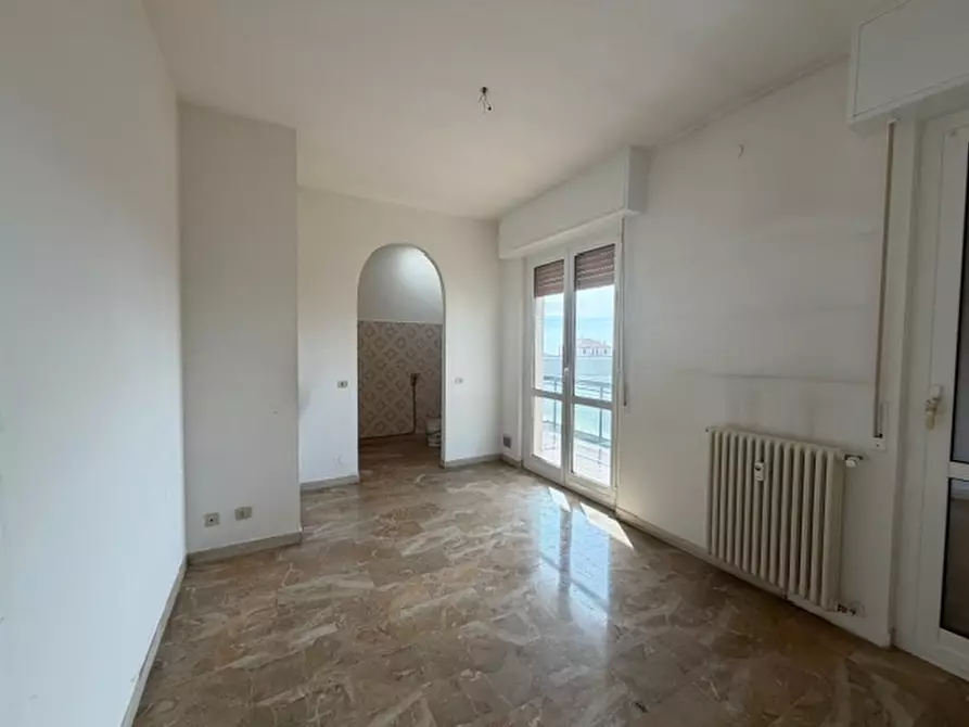 Immagine 17 di Appartamento in vendita  a Pietra Ligure
