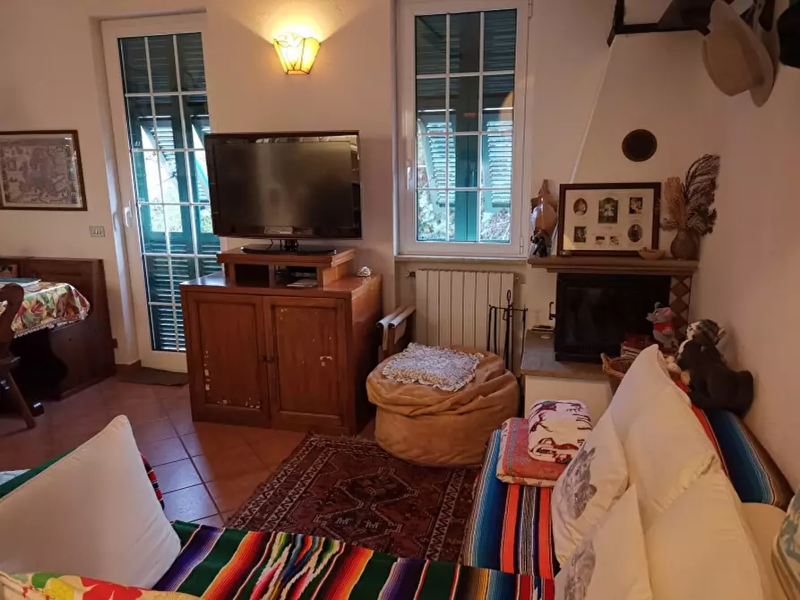 Immagine 15 di Villa in vendita  a Magliolo