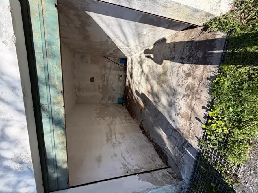 Immagine 30 di Villa in vendita  a Magliolo