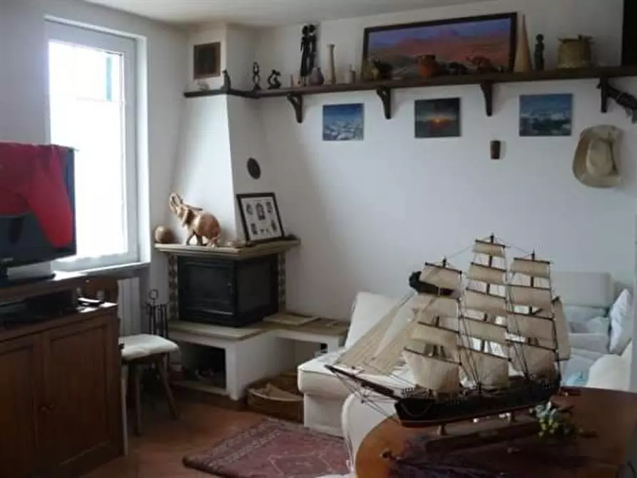 Immagine 11 di Villa in vendita  a Magliolo