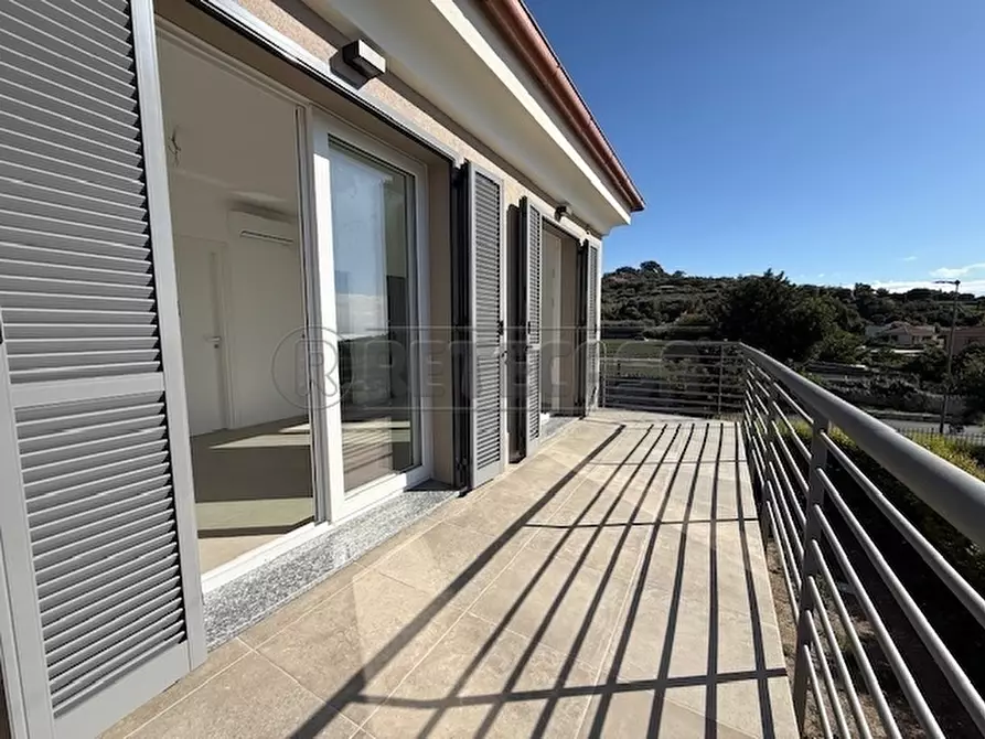 Immagine 12 di Appartamento in vendita  a Loano