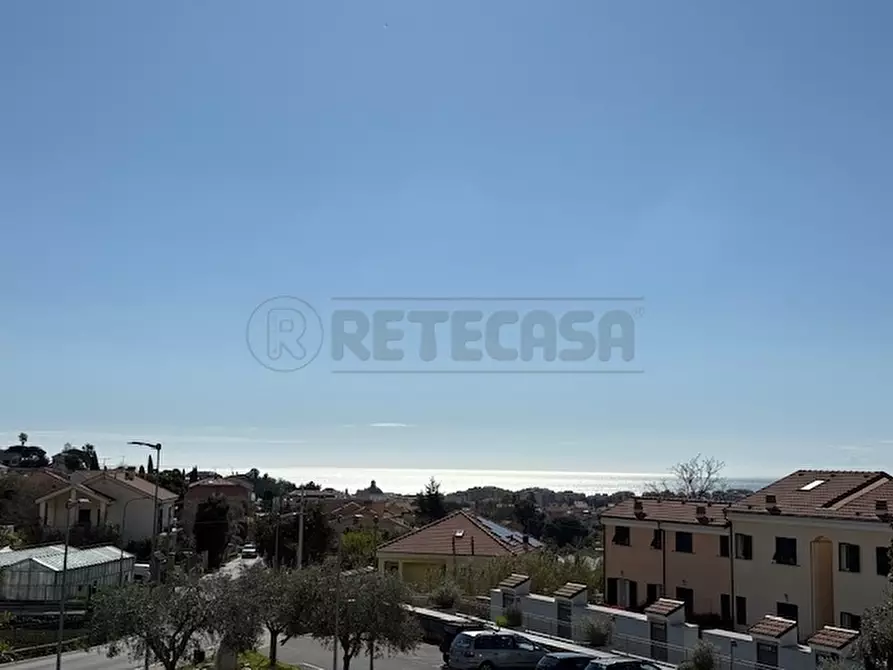 Immagine 4 di Appartamento in vendita  a Loano