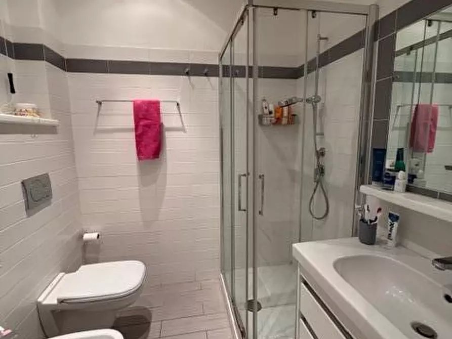 Immagine 12 di Appartamento in vendita  a Loano