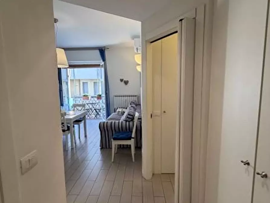 Immagine 14 di Appartamento in vendita  a Loano