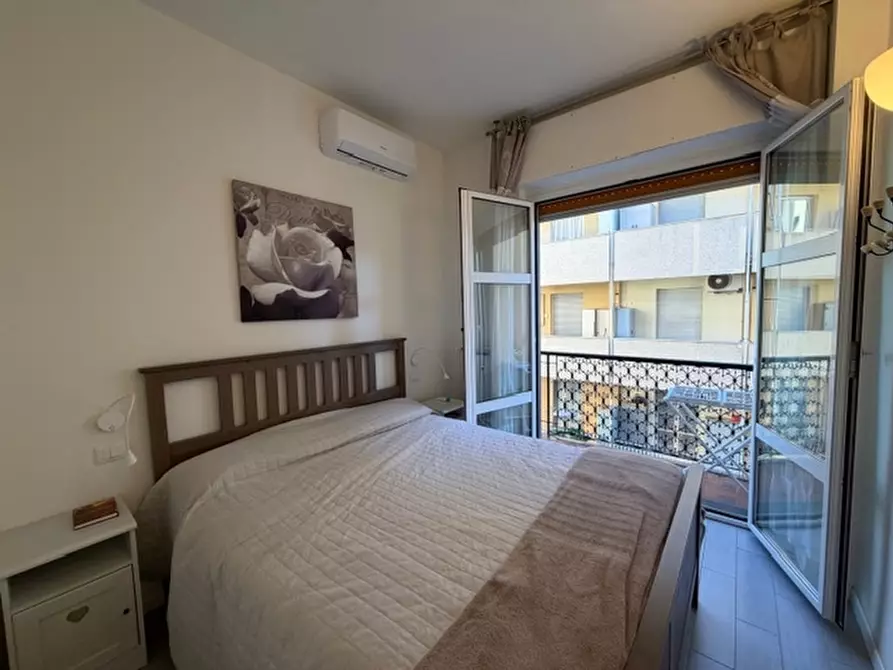 Immagine 25 di Appartamento in vendita  a Loano