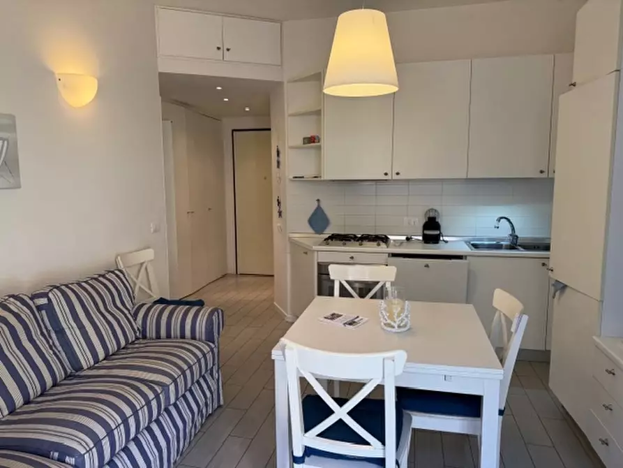 Immagine 34 di Appartamento in vendita  a Loano