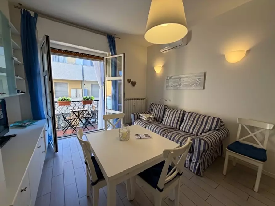 Immagine 38 di Appartamento in vendita  a Loano