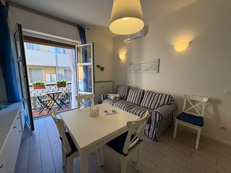 Immagine 39 di Appartamento in vendita  a Loano