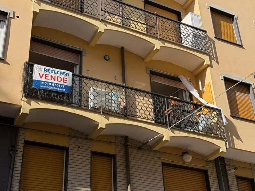 Immagine 1 di Appartamento in vendita  a Loano