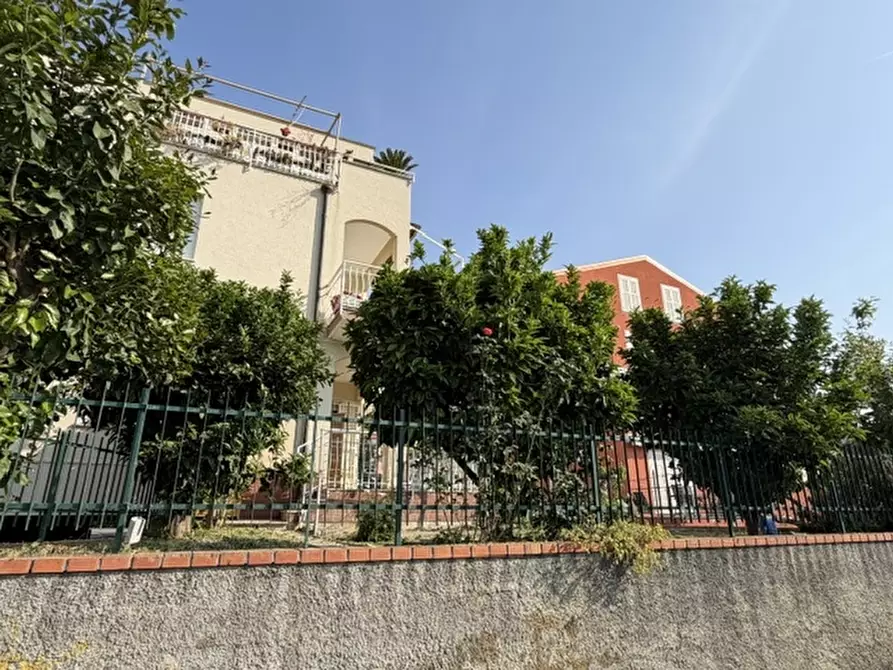 Immagine 9 di Appartamento in vendita  in VIA GAETANO ALBERTI 32 a Pietra Ligure