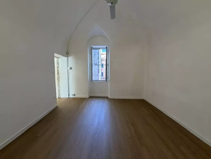 Immagine 13 di Appartamento in vendita  a Loano