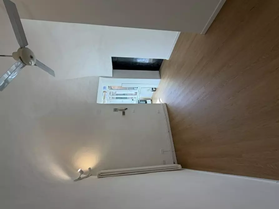 Immagine 16 di Appartamento in vendita  a Loano