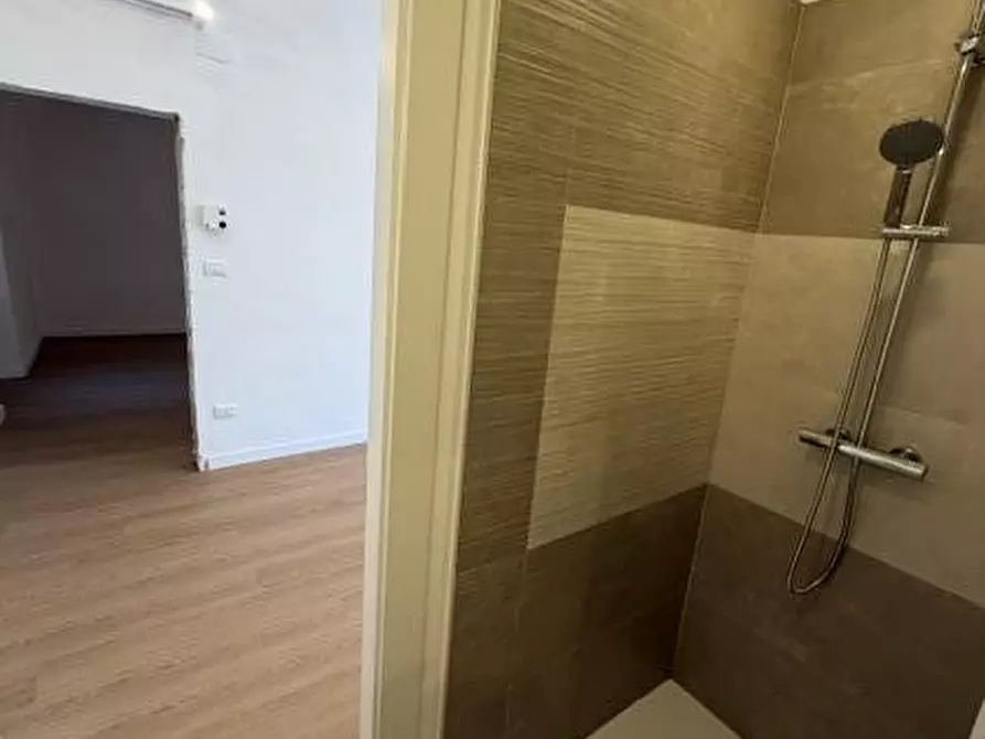 Immagine 20 di Appartamento in vendita  a Loano