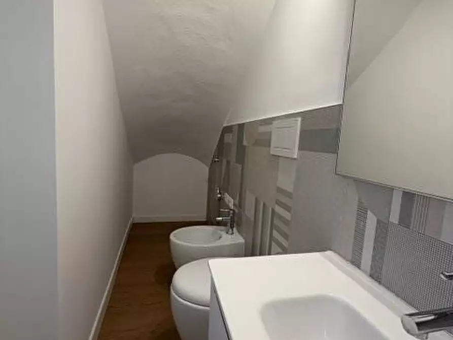Immagine 5 di Appartamento in vendita  a Loano