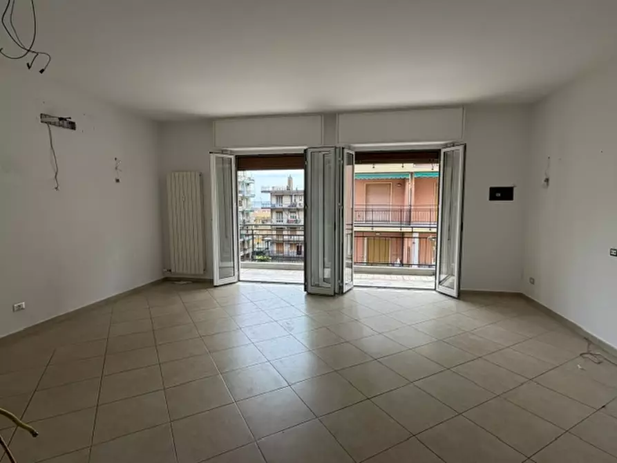 Immagine 27 di Appartamento in vendita  a Loano