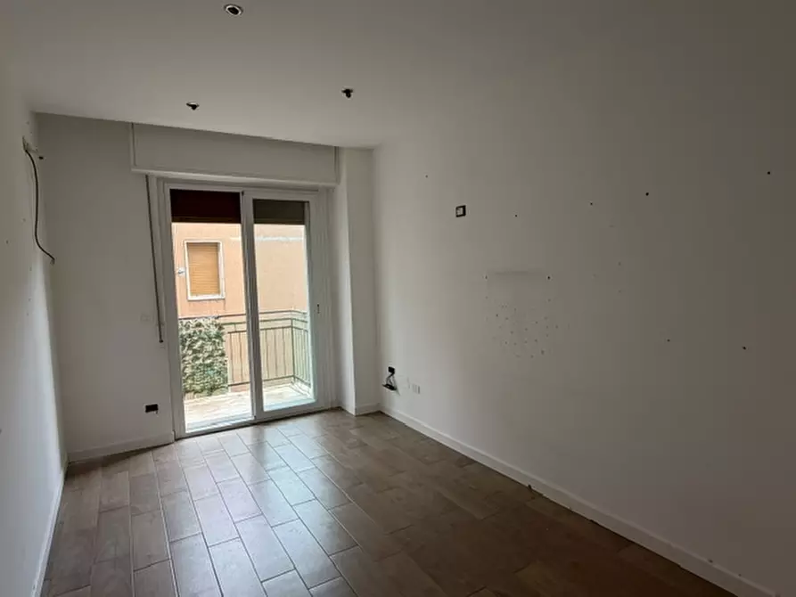 Immagine 30 di Appartamento in vendita  a Loano