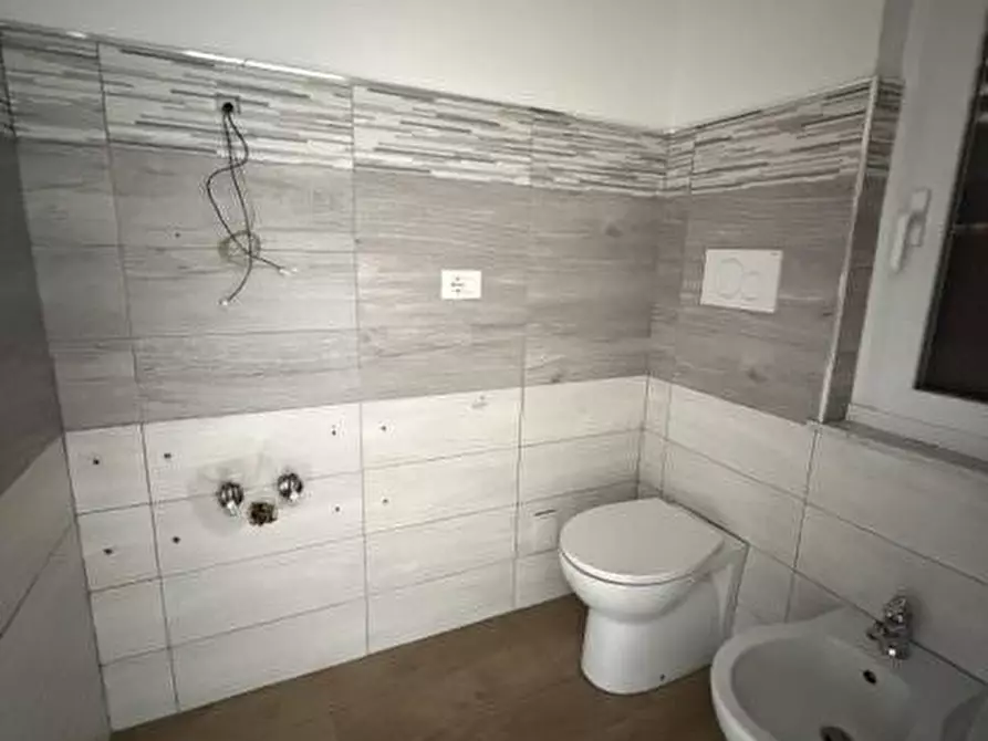 Immagine 38 di Appartamento in vendita  a Loano