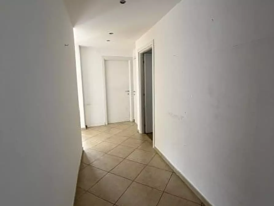 Immagine 39 di Appartamento in vendita  a Loano