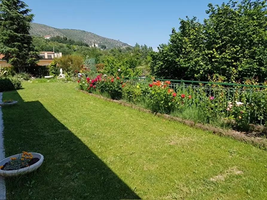 Immagine 21 di Villa in vendita  a Ceriale