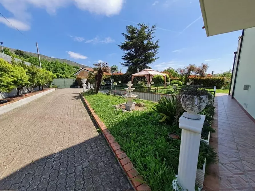 Immagine 33 di Villa in vendita  a Ceriale