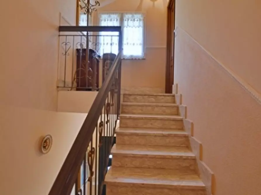 Immagine 5 di Villa in vendita  a Ceriale