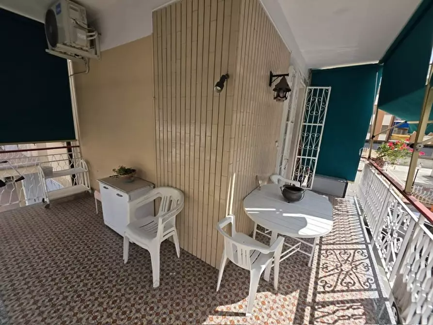 Immagine 1 di Appartamento in vendita  a Loano