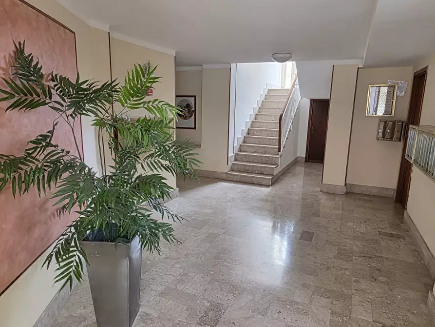 Immagine 13 di Appartamento in vendita  a Loano
