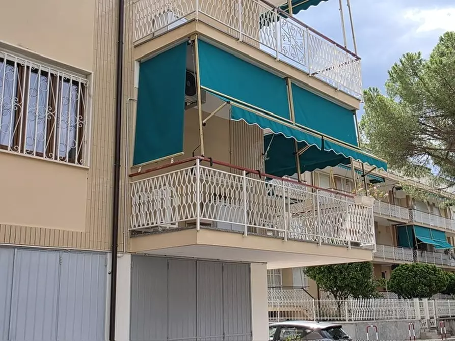 Immagine 3 di Appartamento in vendita  a Loano