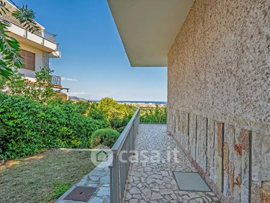 Immagine 20 di Villa in vendita  a Borghetto Santo Spirito