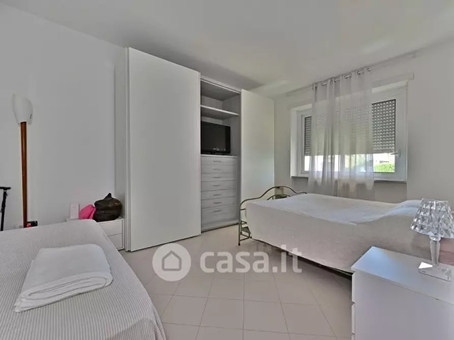 Immagine 7 di Villa in vendita  a Borghetto Santo Spirito
