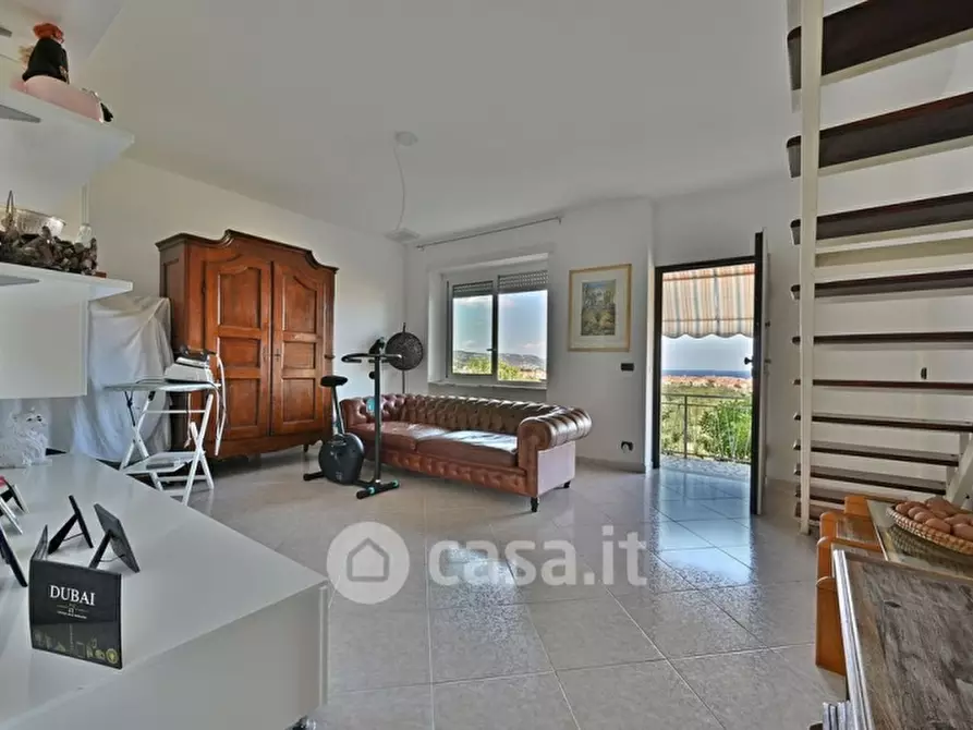Immagine 9 di Villa in vendita  a Borghetto Santo Spirito