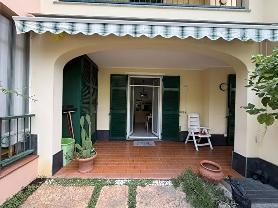 Immagine 12 di Appartamento in vendita  a Loano