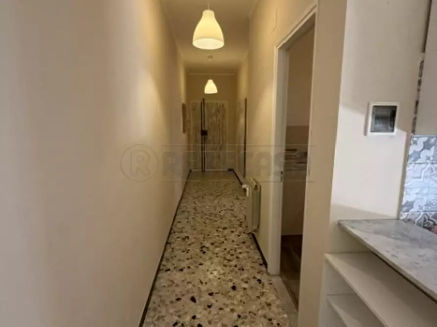 Immagine 9 di Appartamento in vendita  a Loano